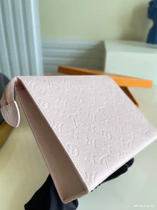 Aaa replica bags LOUIS VOYAGE POCHETTE VUITTON 0618